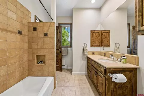 Bath - 44 Sanctuary Ln, Durango, CO 81301 photo 8 of 8