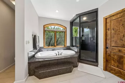 Bath - 44 Sanctuary Ln, Durango, CO 81301 photo 3 of 8
