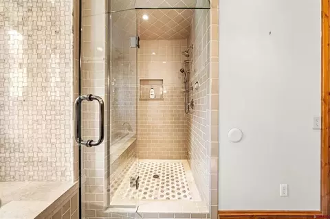 Bath - 376 Glacier Cliff Dr, Durango, CO 81301 photo 6 of 7
