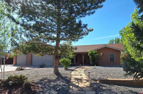 920 S 9th St, Montrose, CO 81401