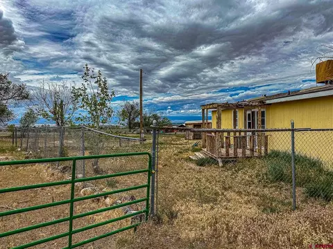Exterior - 15484 Peach Rd, Cedaredge, CO 81413 photo 2 of 3