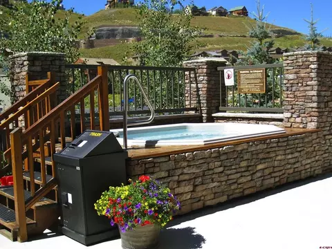 Exterior - 9 Hunter Hill Rd #401, Crested Butte, CO 81225 photo 7 of 7