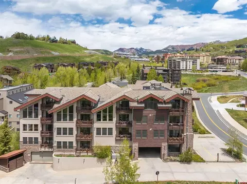 Exterior - 9 Hunter Hill Rd #401, Crested Butte, CO 81225 photo 3 of 7
