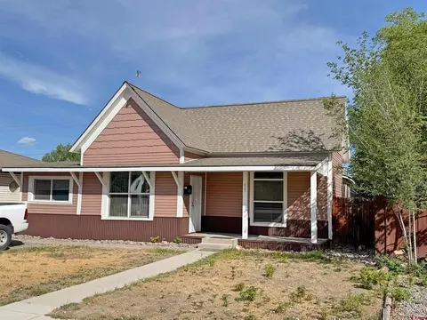 425 S 5th St #425 1/2 S 5TH, Montrose, CO 81401
