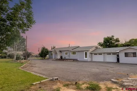 935 W 7th St, Delta, CO 81416