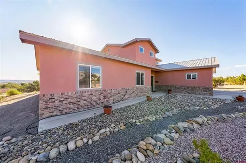 4425 Elk Ridge Ct, Farmington, NM 87401