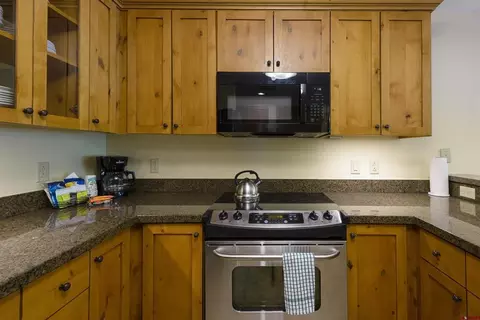 Kitchen - 620 Gothic Rd #511, Crested Butte, CO 81225 photo 2 of 3