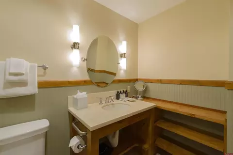 Bath - 620 Gothic Rd #511, Crested Butte, CO 81225 photo 3 of 5
