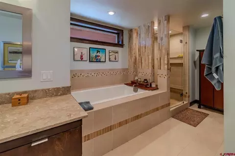 Bath - 2355 County Road 513, Ignacio, CO 81137 photo 3 of 5