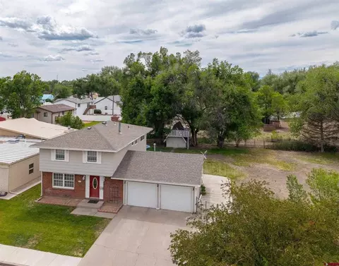 3 Bellwood Dr, Alamosa, CO 81101