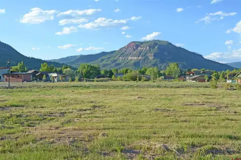 122 W Dalton Rd, Durango, CO 81301
