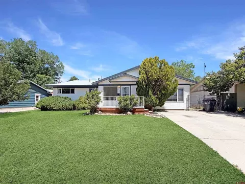 906 Livesay Dr, Cortez, CO 81321