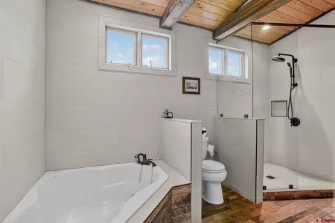 Bath - 10 Ruby Dr, Crested Butte, CO 81225 photo 4 of 8