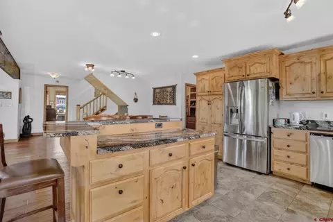 Kitchen - 10 Ruby Dr, Crested Butte, CO 81225 photo 2 of 2