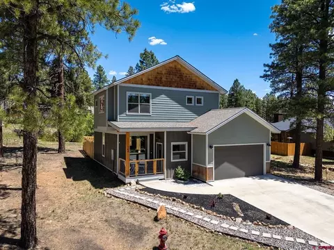 140 Hay Barn Rd, Durango, CO 81301