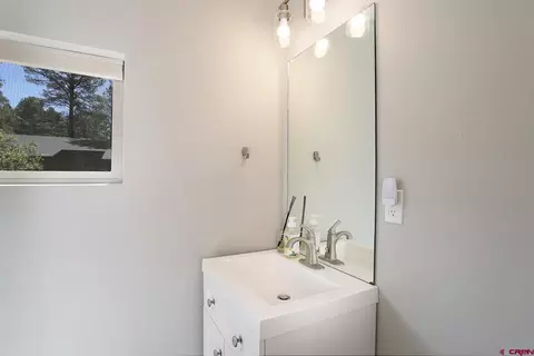 Bath - 140 Hay Barn Rd, Durango, CO 81301 photo 1 of 3