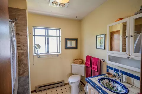 Bath - 3070 E 4th Ave, Durango, CO 81301 photo 2 of 2