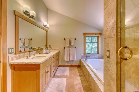 Bath - 455 Pinnacle View Dr, Durango, CO 81301 photo 4 of 7