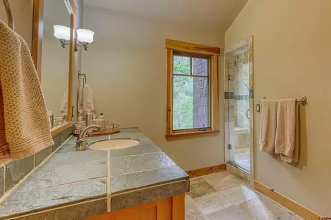 Bath - 455 Pinnacle View Dr, Durango, CO 81301 photo 6 of 7