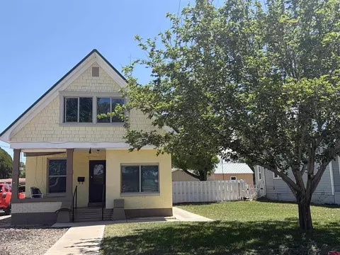 1060 Meeker St, Delta, CO 81416