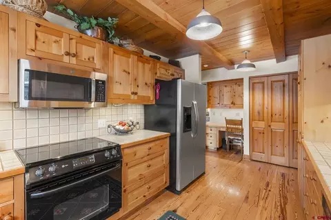 Kitchen - 102 Meadowview Dr, Durango, CO 81301 photo 1 of 2