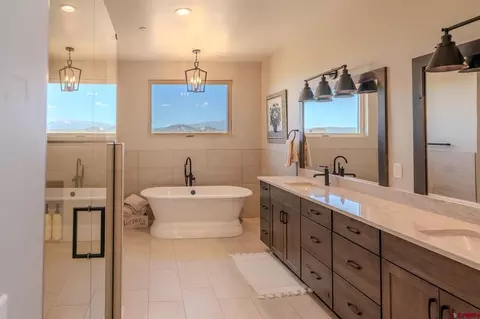 Bath - 139 Range Rd, Durango, CO 81303 photo 1 of 4