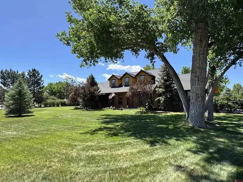 4057 Pioneer Rd, Montrose, CO 81403