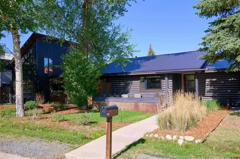 221 N Teller St, Gunnison, CO 81230