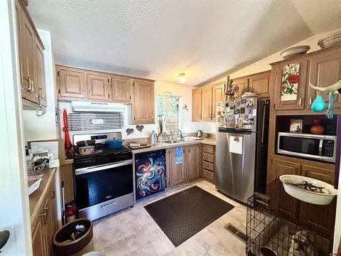 Kitchen - 3 Palomino Dr, Durango, CO 81301 photo 2 of 3