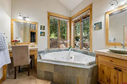 Bath - 696 Irongate Way, Durango, CO 81301 photo 3 of 7