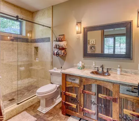 Bath - 341 Painter Ranch Trl, Durango, CO 81301 photo 5 of 6