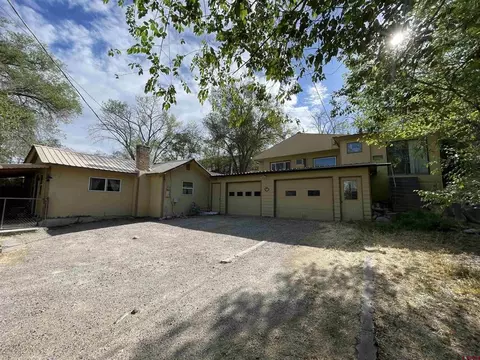 614 616 Chipeta Rd, Montrose, CO 81401