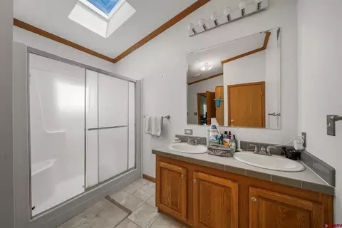 Bath - 977 Lopez Rd, Ignacio, CO 81137 photo 1 of 1