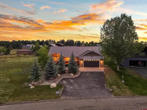 114 Lakeside Dr, Pagosa Springs, CO 81147