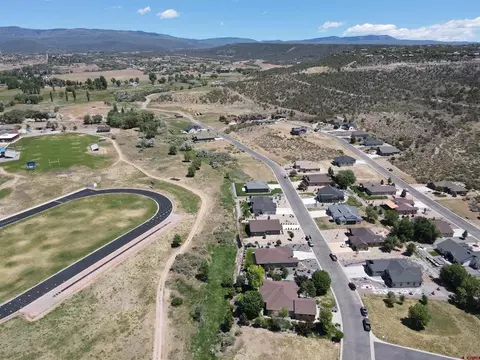 View/Area - 850 SE Pinyon St, Cedaredge, CO 81413 photo 4 of 7
