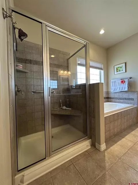 Bath - 850 SE Pinyon St, Cedaredge, CO 81413 photo 2 of 5