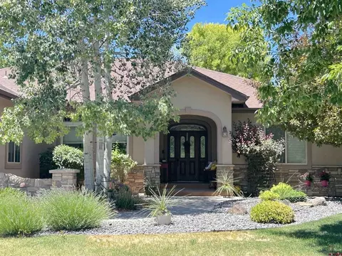 Exterior - 850 SE Pinyon St, Cedaredge, CO 81413 photo 2 of 12