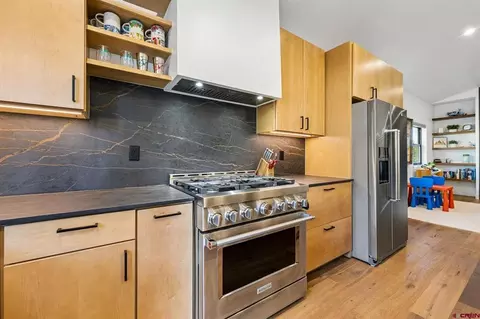 Kitchen - 106 Hay Barn Rd, Durango, CO 81301 photo 5 of 5