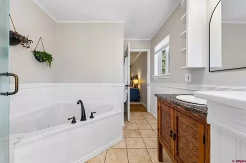 Bath - 131 Sawmill Rd, Durango, CO 81303 photo 6 of 7