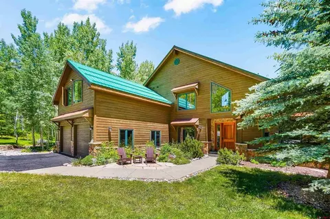 Exterior - 160 Winterhawk Dr, Durango, CO 81301 photo 3 of 8