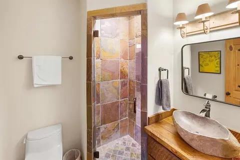Bath - 160 Winterhawk Dr, Durango, CO 81301 photo 2 of 5