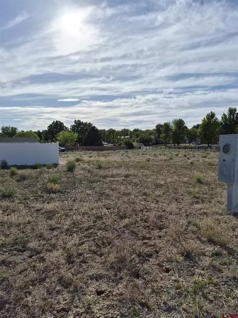 531 E 7th St, Cortez, CO 81321 photo 2