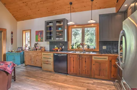 Kitchen - 38 Lobo, Durango, CO 81301 photo 2 of 2