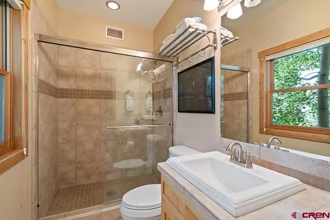 Bath - 60 Cliffs Edge Dr, Durango, CO 81301 photo 4 of 7