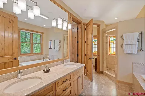 Bath - 60 Cliffs Edge Dr, Durango, CO 81301 photo 2 of 7