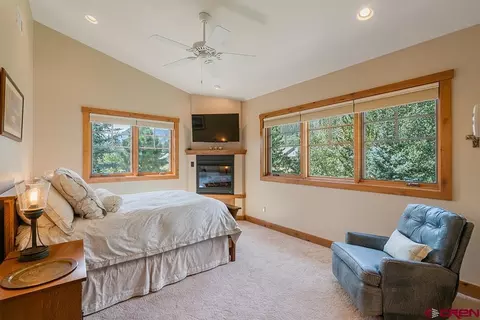Bedroom - 60 Cliffs Edge Dr, Durango, CO 81301 photo 9 of 10