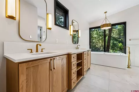 Bath - 42 Renegade Trl, Durango, CO 81301 photo 2 of 7