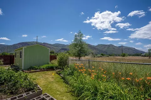Exterior - 11 Huckleberry Ln, Durango, CO 81301 photo 2 of 18