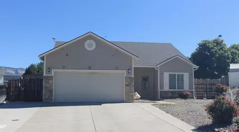 42 Eagle Ct, Parachute, CO 81635