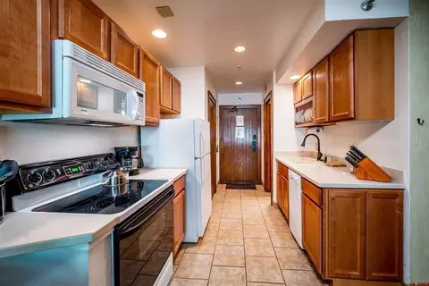 Kitchen - 314 N Tamarron Dr #340, Durango, CO 81301 photo 1 of 2